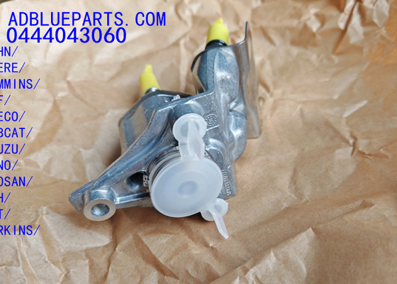 0444043060 OEM BOSCH DEF DOSING UNIT / UREA NOZZLE / DOSING MODULE 0444043060 Adblue Injector نوزل دوز نوزل دوز برای جان دیر کمینز DAF IVECO BOBCAT ISUZU HINO DOOSAN CNH PER CATKINS UD