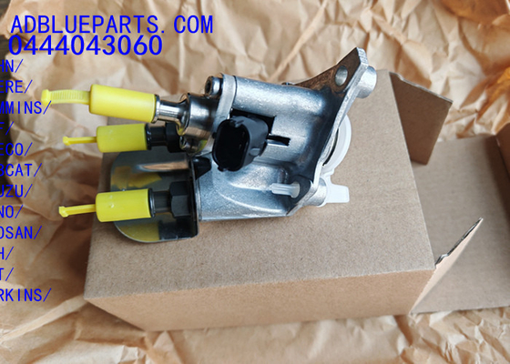0444043060 OEM BOSCH DEF DOSING UNIT / UREA NOZZLE / DOSING MODULE 0444043060 Adblue Injector نوزل دوز نوزل دوز برای جان دیر کمینز DAF IVECO BOBCAT ISUZU HINO DOOSAN CNH PER CATKINS UD